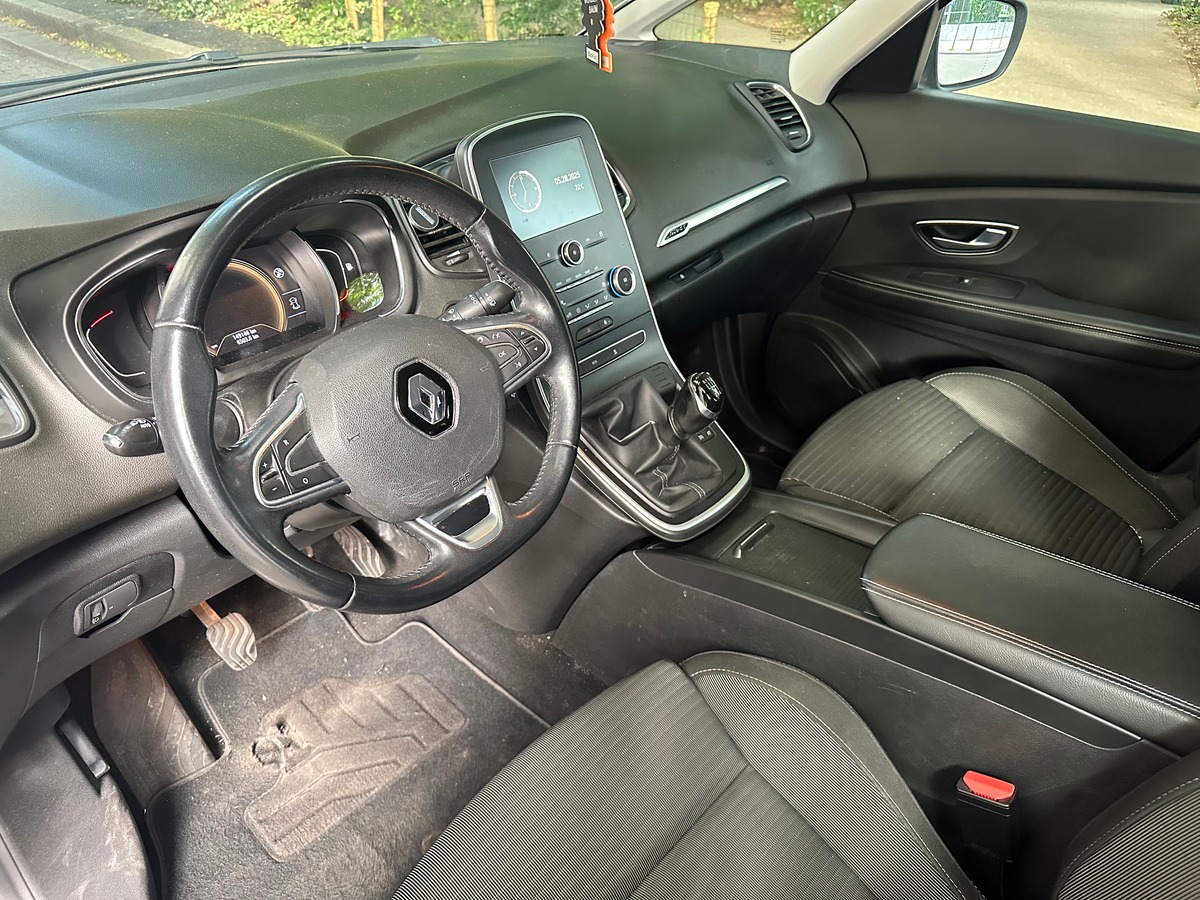 RENAULT Scenic IV 1.5 dCi energy Business 110ch