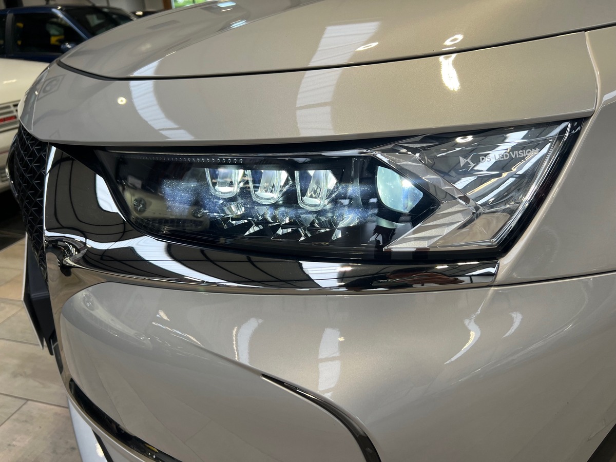 DS DS 7 CROSSBACK E-Tense 300 plug in HYBRID 4x4 200 OPERA RIVOLI