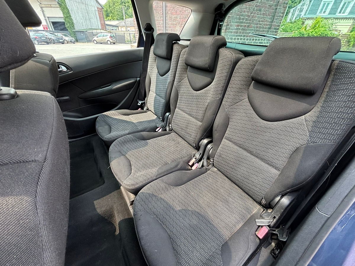 Peugeot 308 SW 1.6 HDI 90 CONFORT PACK - DISTRIBUTION NEUVE - GARANTIE