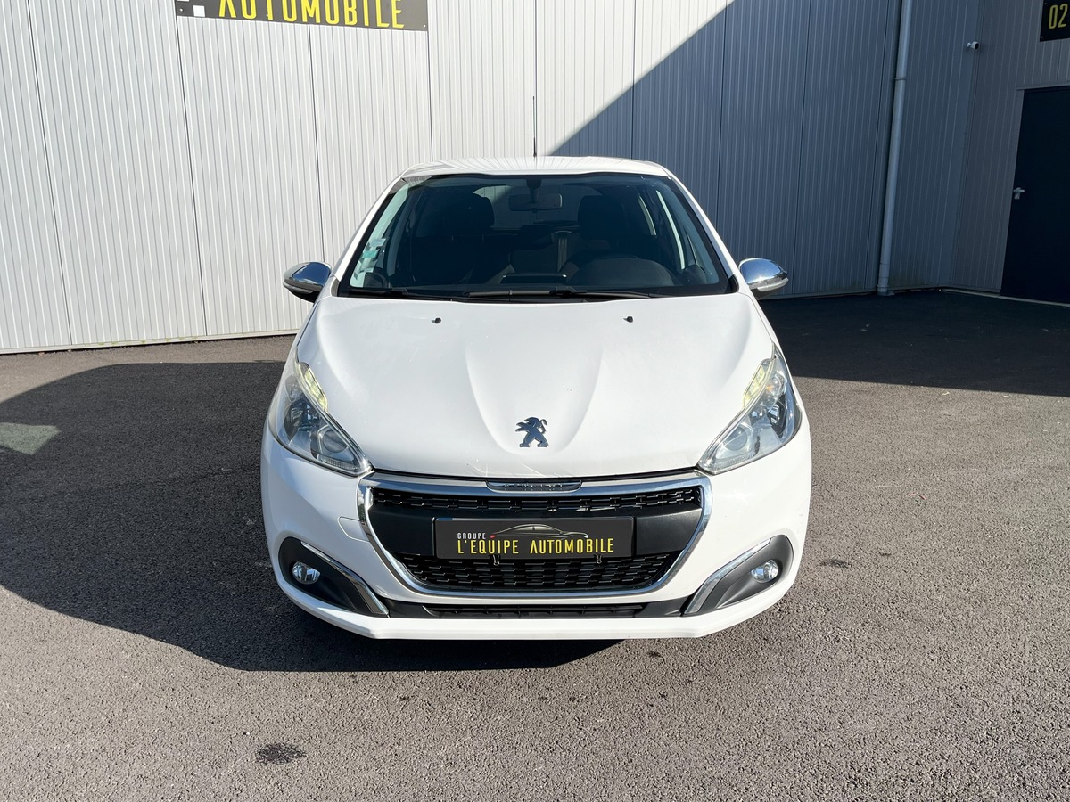 Peugeot 208 1.2 puretech 82 style