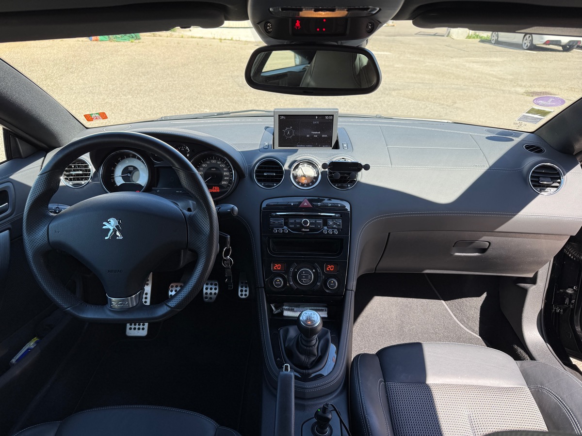 Peugeot RCZ 1.6 THP 156 cv, Suivi Complet
