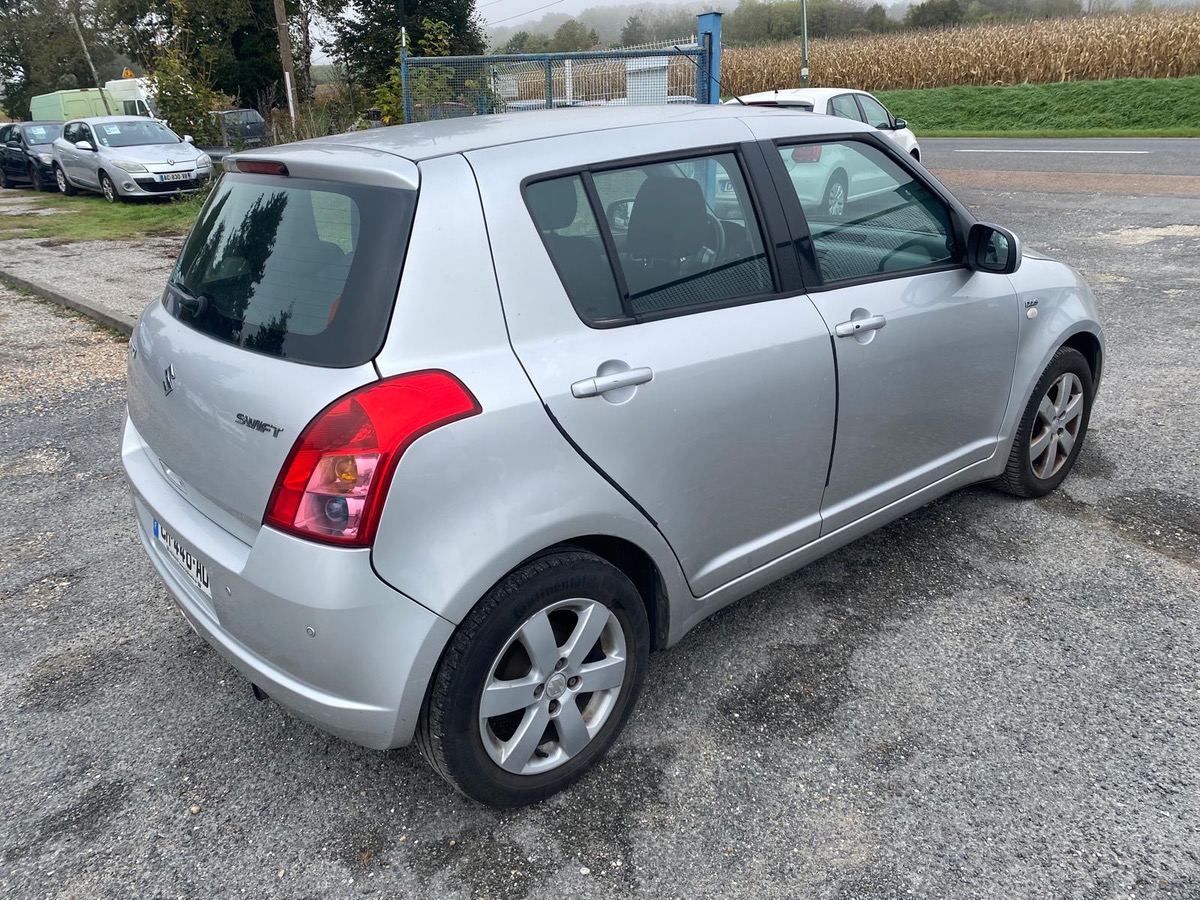 Suzuki Swift 1.3 ddis 75cv 173000km moteur à chaîne de distribution 