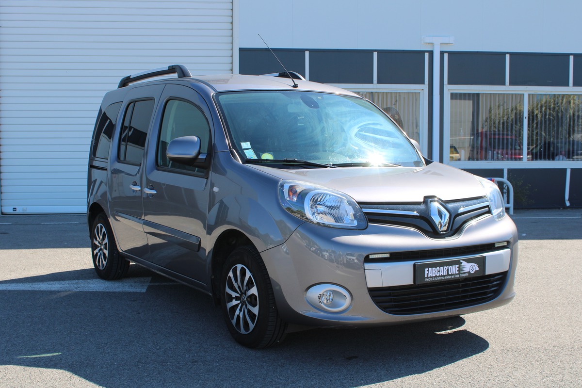 RENAULT Kangoo 1.5 Blue dCi 115ch Intens