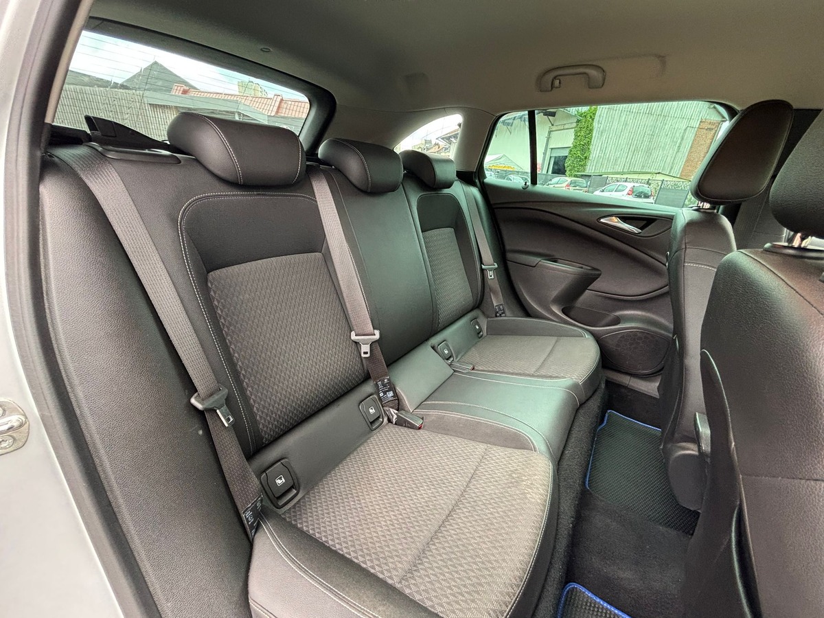 Opel Astra 1.4 SIDI 150CH TURBO INNOVATION BVA