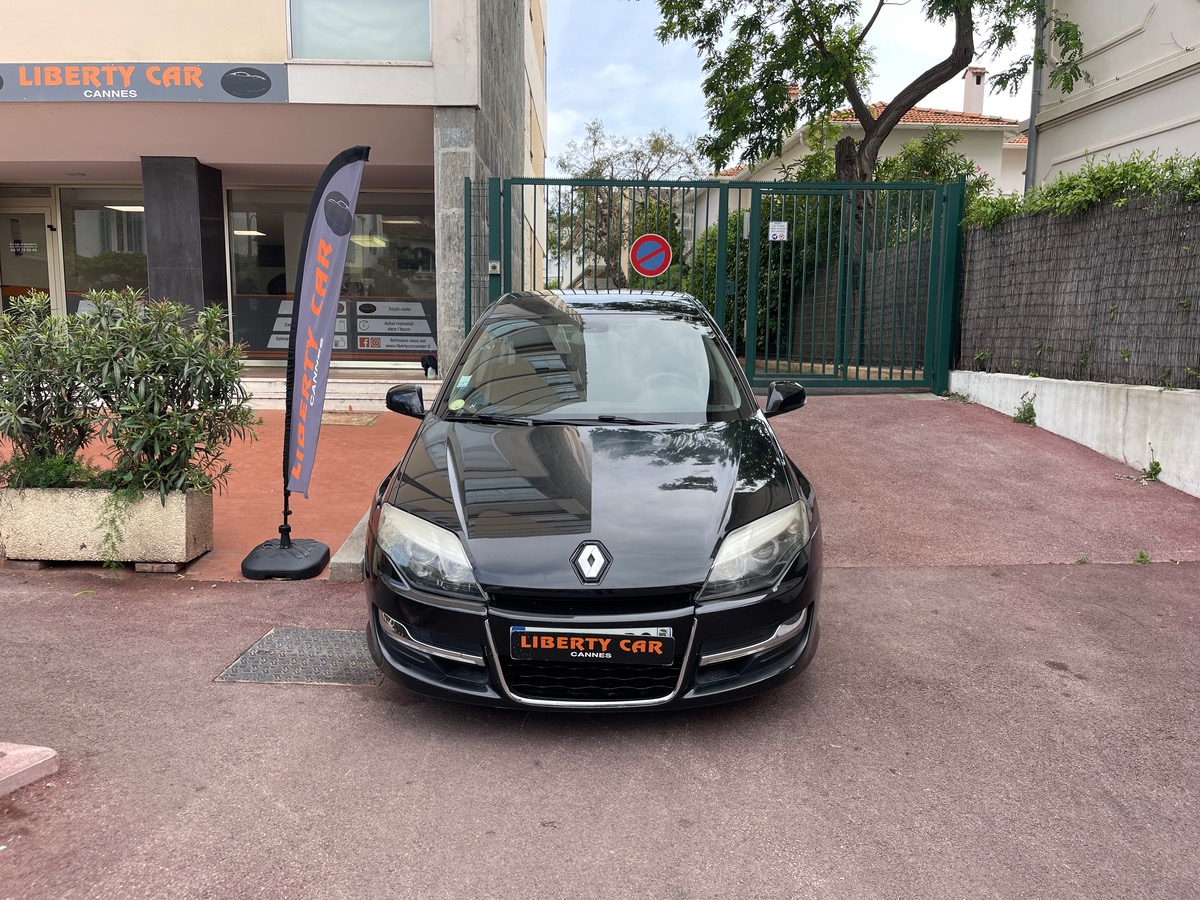 RENAULT Laguna 1.5 DCI 110 cv / Finition BOSE / Jantes / GPS / 5Portes / Boite Auto