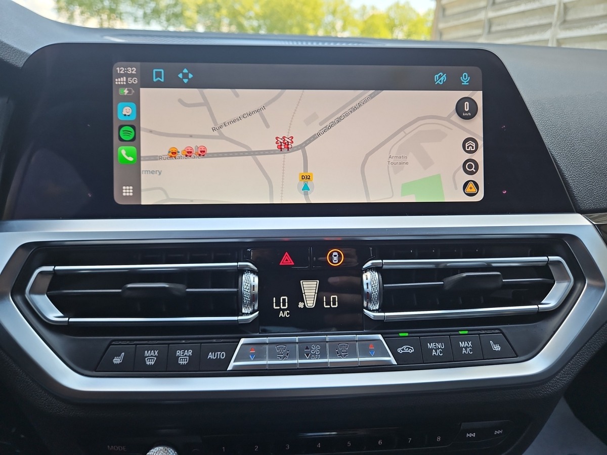 Bmw Série 3 330E SPORTLINE - GARANTIE 12 MOIS
