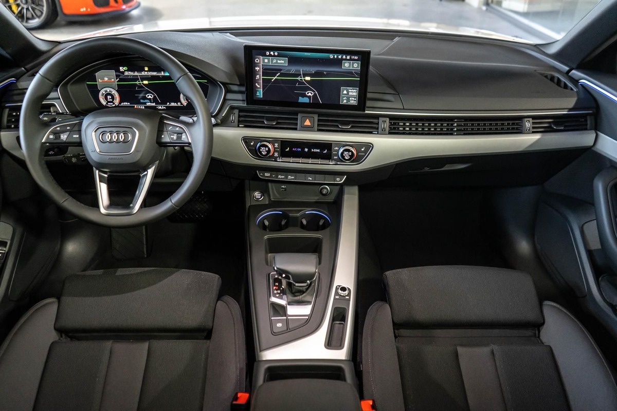 Audi A4 V 40 TDI 204ch Competition S tronic 7