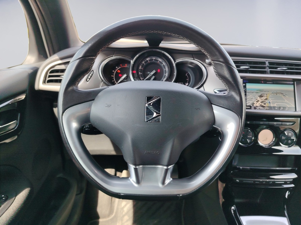 Citroën DS3 BE CHIC CABRIOLET BLUEHDI 100 START AND STOP