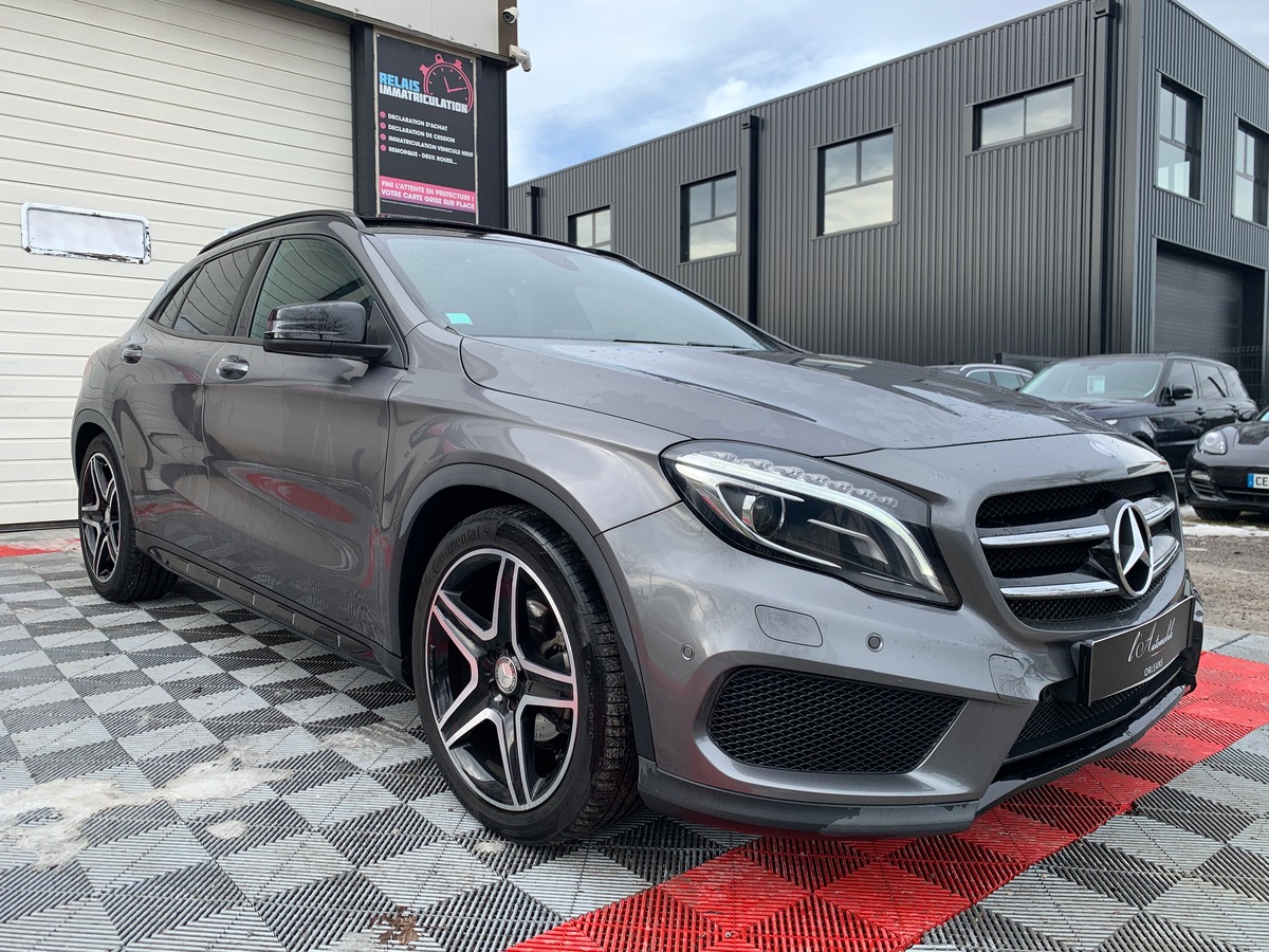 Mercedes-Benz GLA* AMG 200 d Fascination  7G-DCT