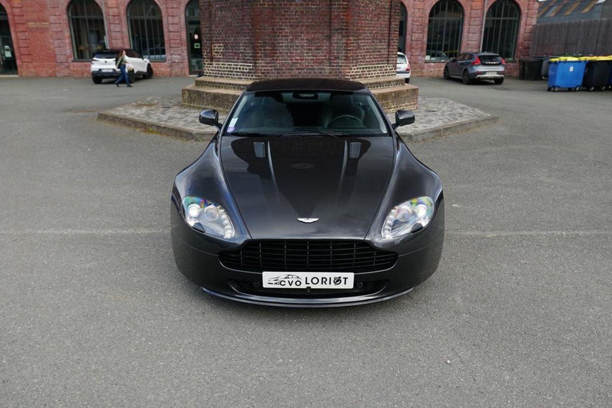 Aston Martin V8 Vantage COUPE 4.7 N420 SPORTSHIFT BVS