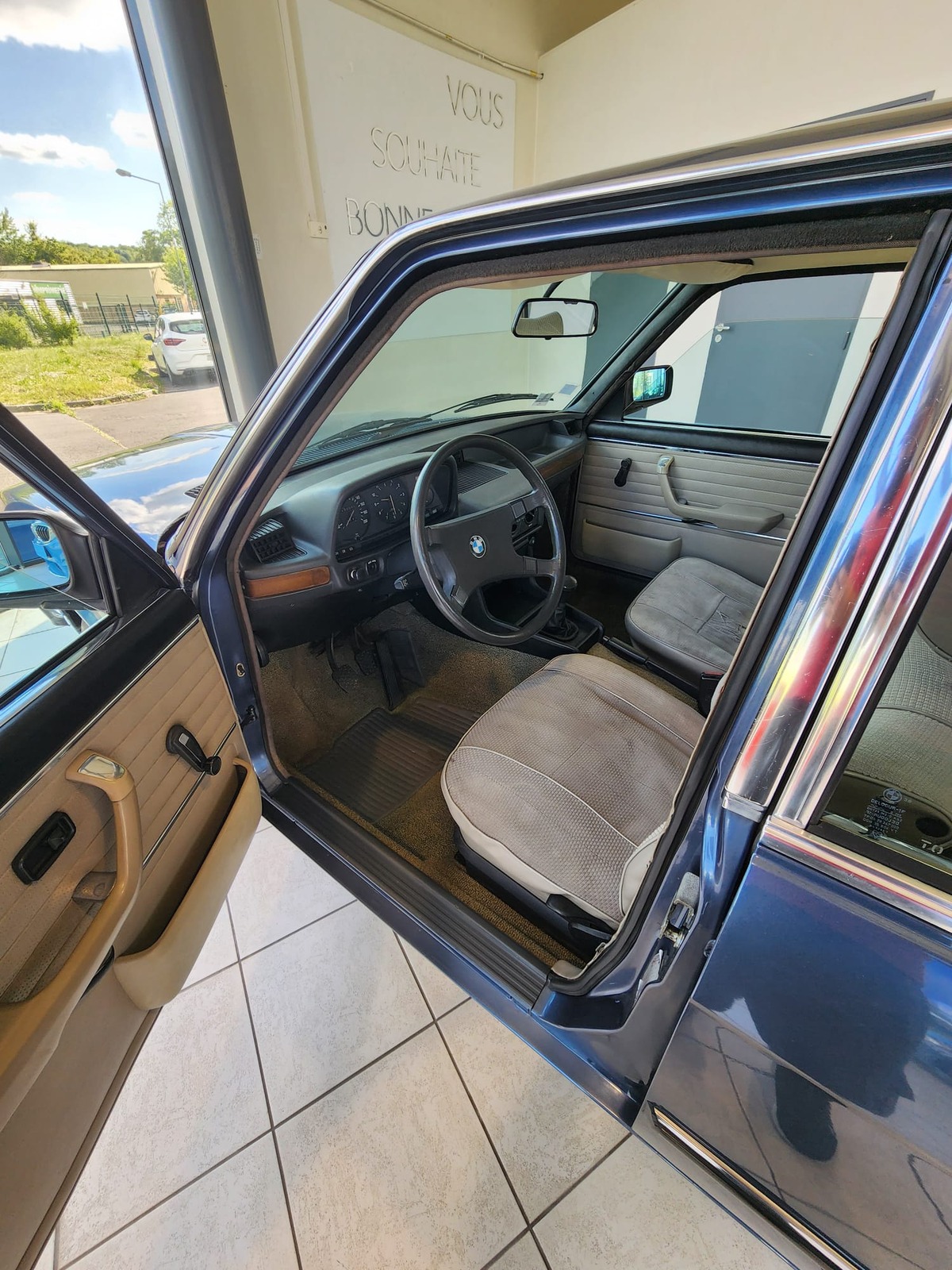 Bmw Série 5 518i -90CV