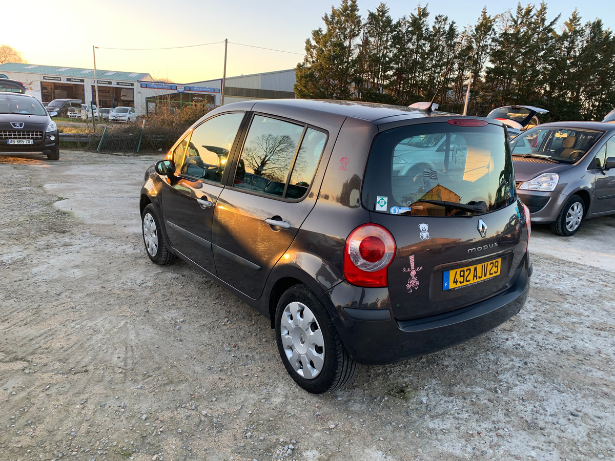 RENAULT Modus 1.4i 16v 96860KM