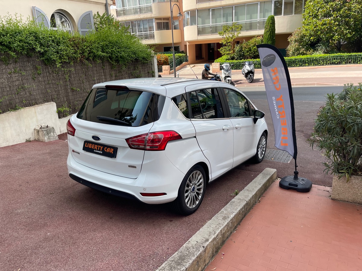 Ford B-max 1.0 SCTI 125 CV / Clim Auto / Radar / Finition Titanium