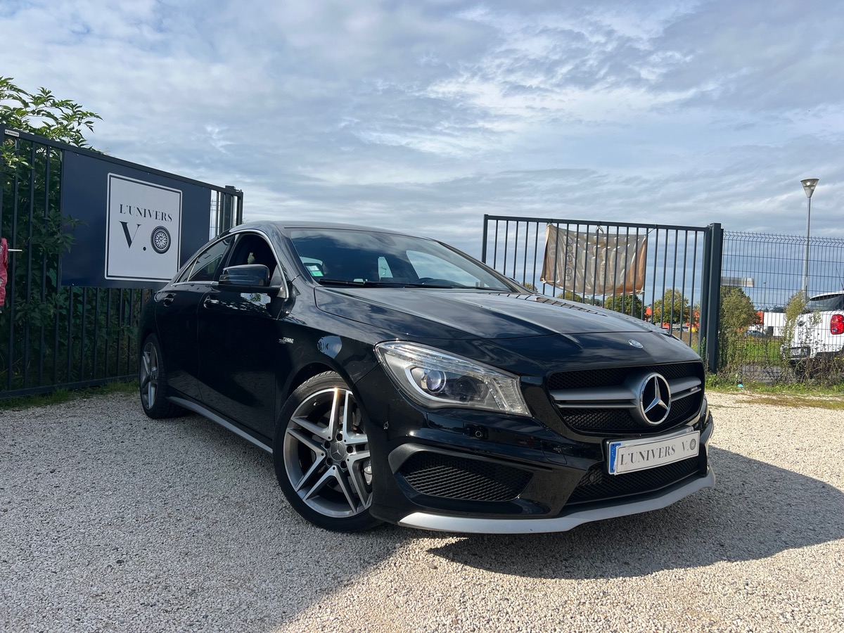 Mercedes Benz CLA 45 AMG 381ch 4Matic Speedshift DCT