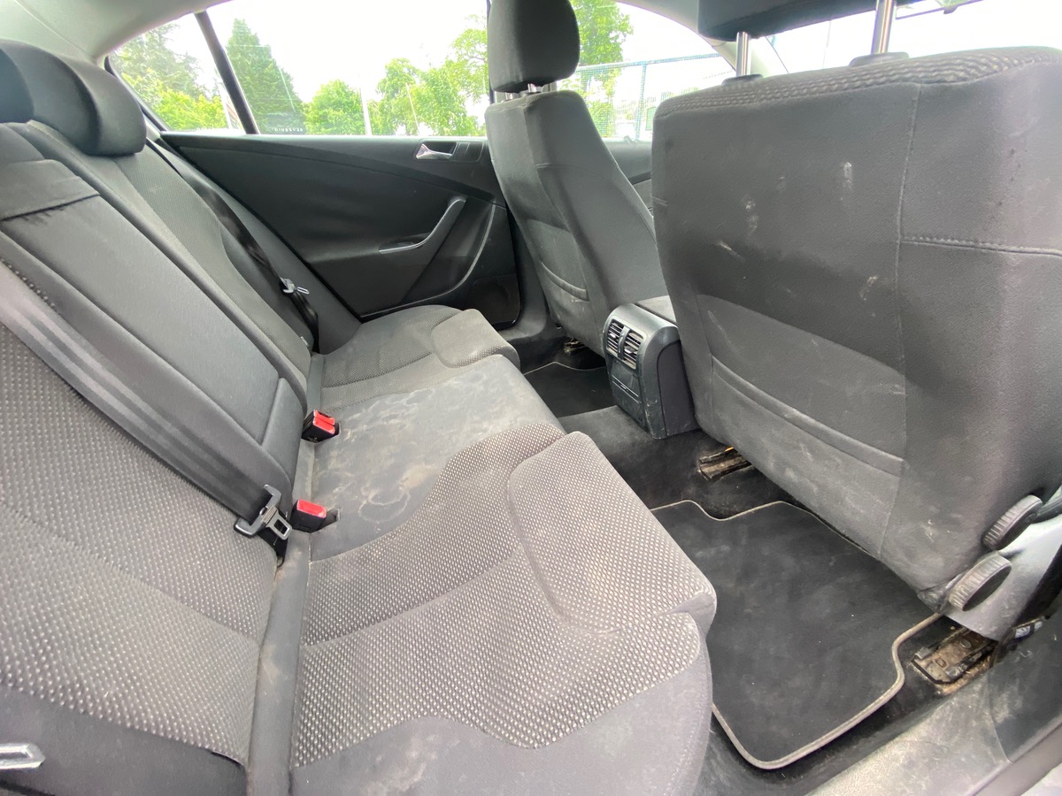 Volkswagen Passat 1.6 fsi 115cv 239000km