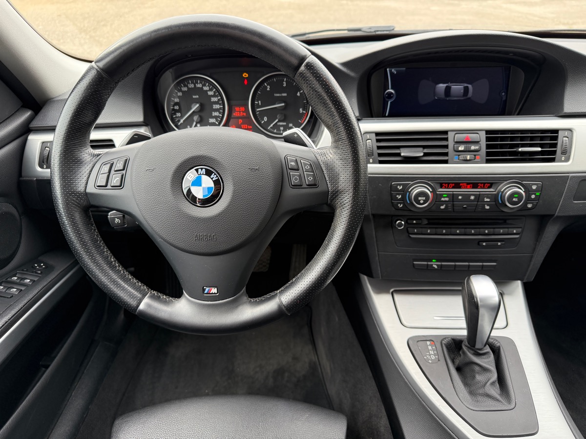 Bmw Série 3 (E90) LCI Berline 330d 3.0 d 245 cv, Pack M, Suivi Complet BMW, Sièges chauffants