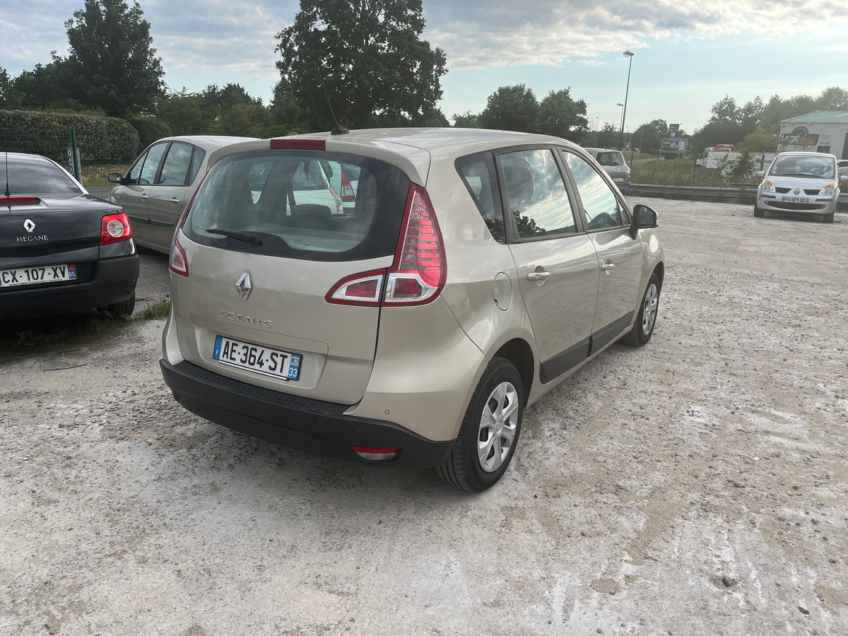 RENAULT Scenic 1.5 dci - 105CH 205507km