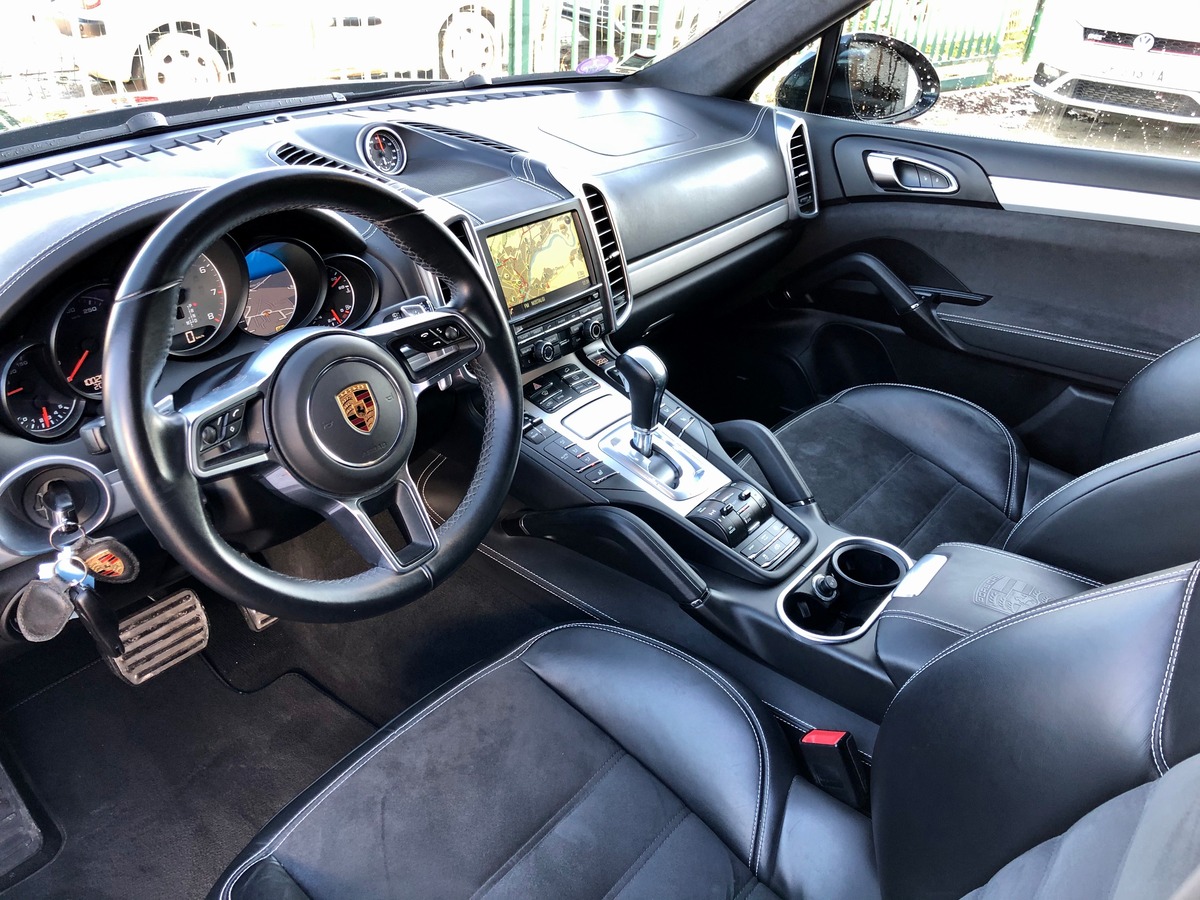 Porsche Cayenne GTS 440 1°MAIN FULL OPTIONS FR m