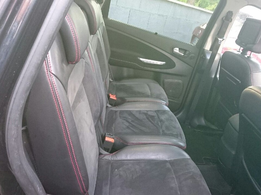 Ford S-max titanium