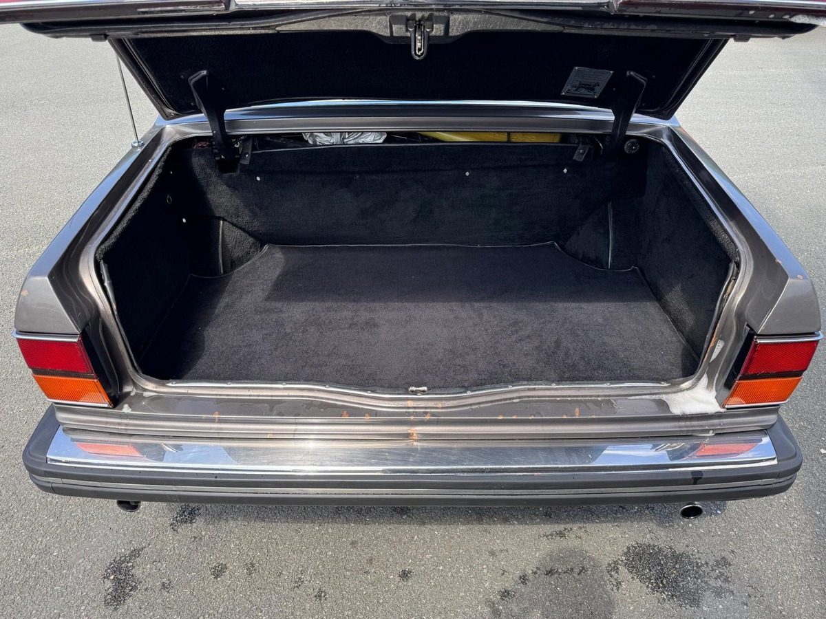Bentley Mulsanne EIGHT V8 6.75L 1985 française