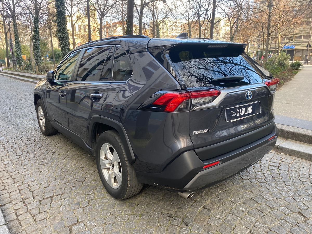 Toyota RAV4 Dynamic 2WD 218ch Carplay