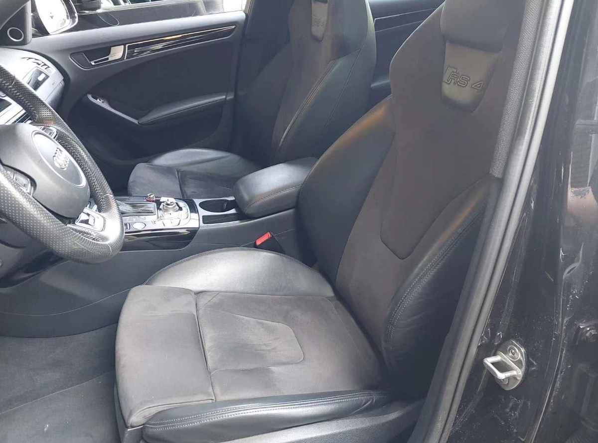 Audi RS4 Avant IV 4.2 V8 FSI 450ch quattro S tronic 7 Bang&Olufsen Toit ouvrant Caméra