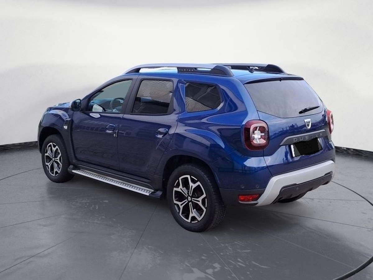 Dacia Duster prestige 1.6 114 ch .