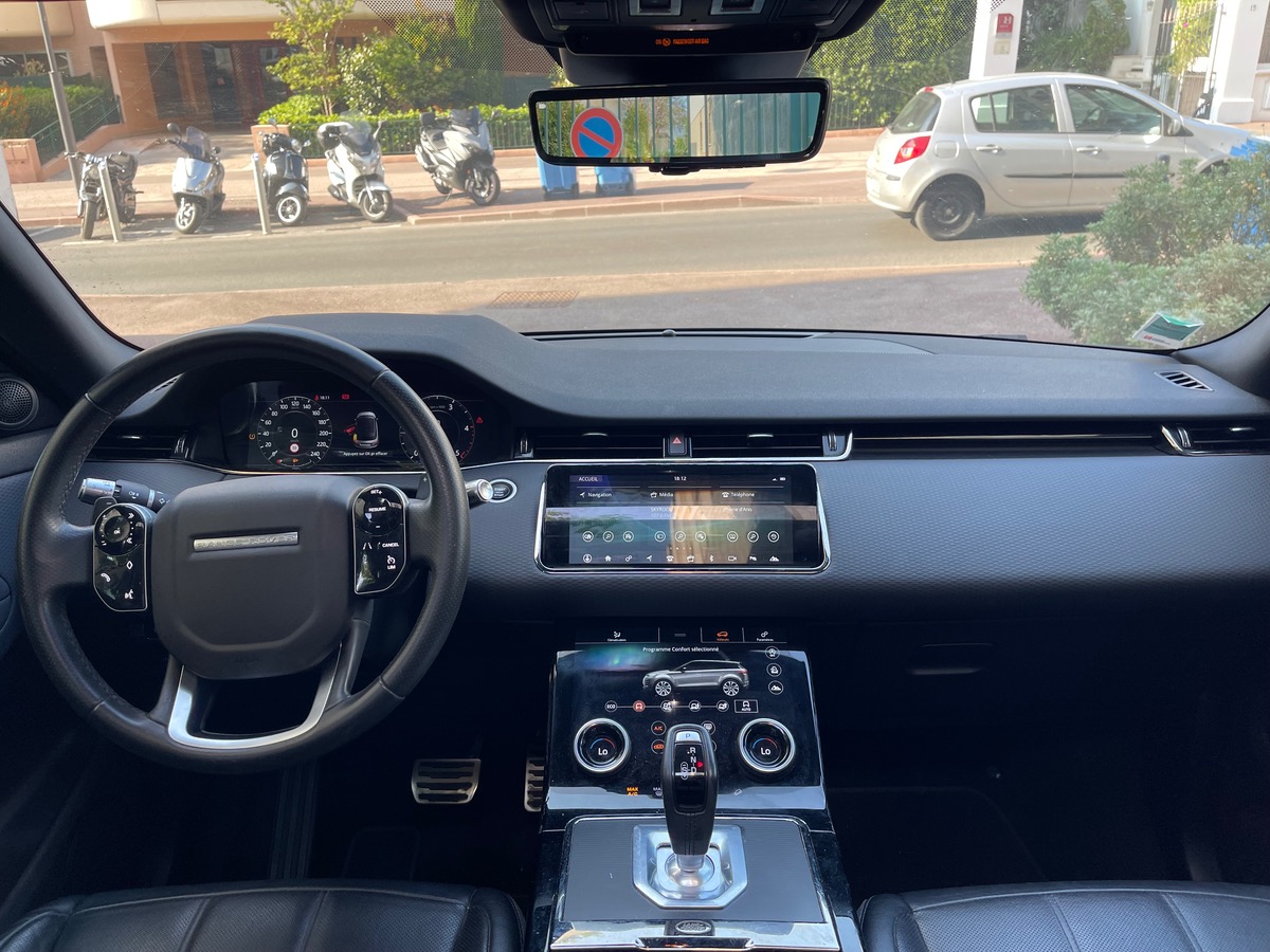 LAND ROVER EVOQUE 2.0 D 150CV / Toit Ouvrant / Full Black / Intérieur Cuir / Toutes Options