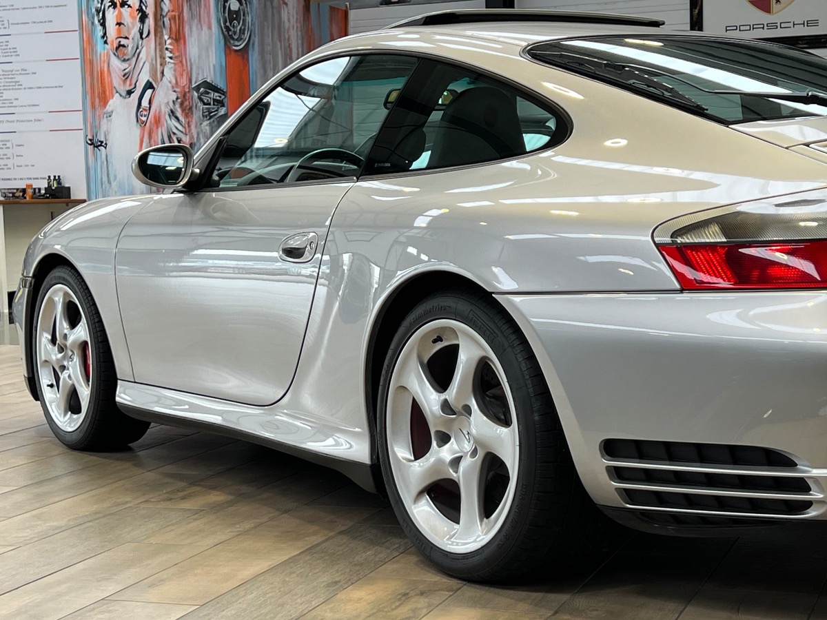 Porsche 911 996 3.6 CARRERA 4S 320CV TO