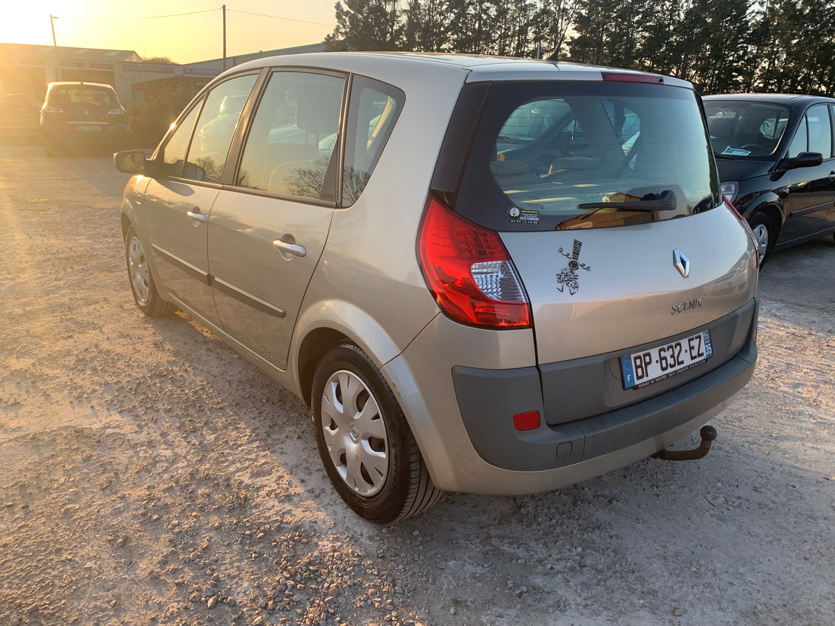 RENAULT Megane 1.9 dci 130CH 199605km