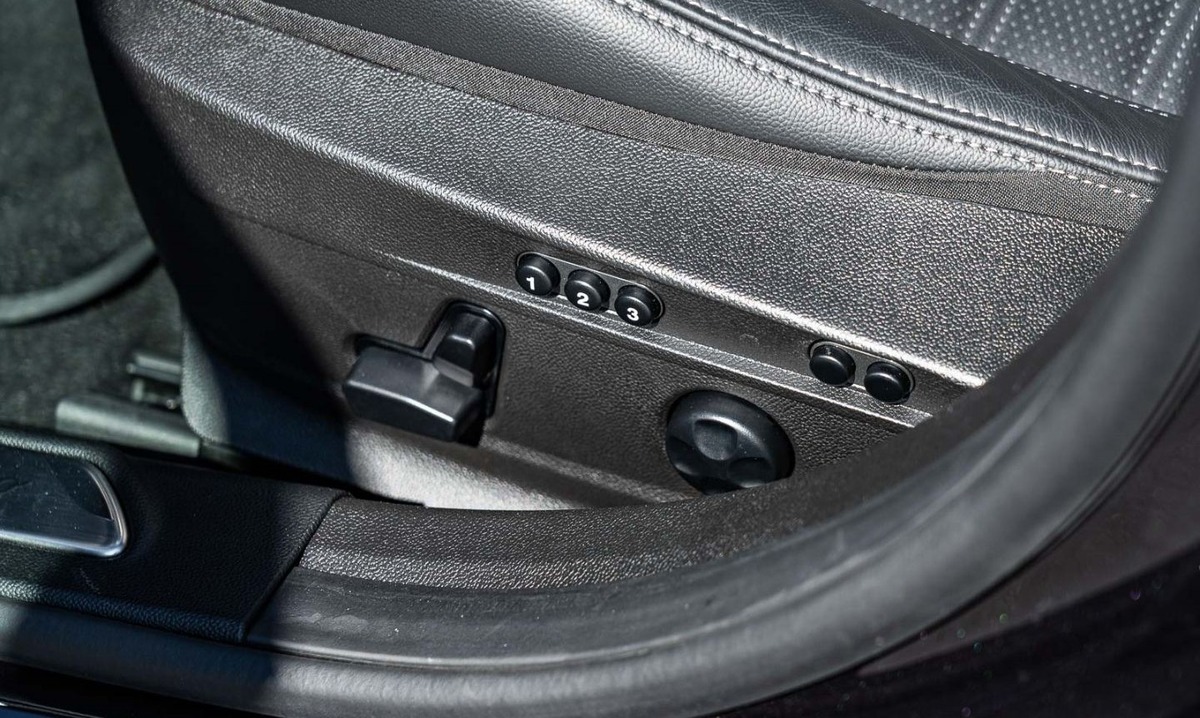 Alfa Romeo Giulia 2.2 Diesel 210ch Veloce Q4 AT8 Harman-Kardon