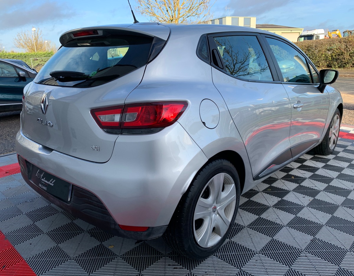 RENAULT Clio IV 4 1.5 DCI 90 ENERGY ZEN g