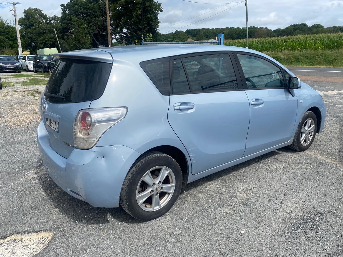 Toyota Verso 2.0 d4d 126cv 7places 225008kms bon état 