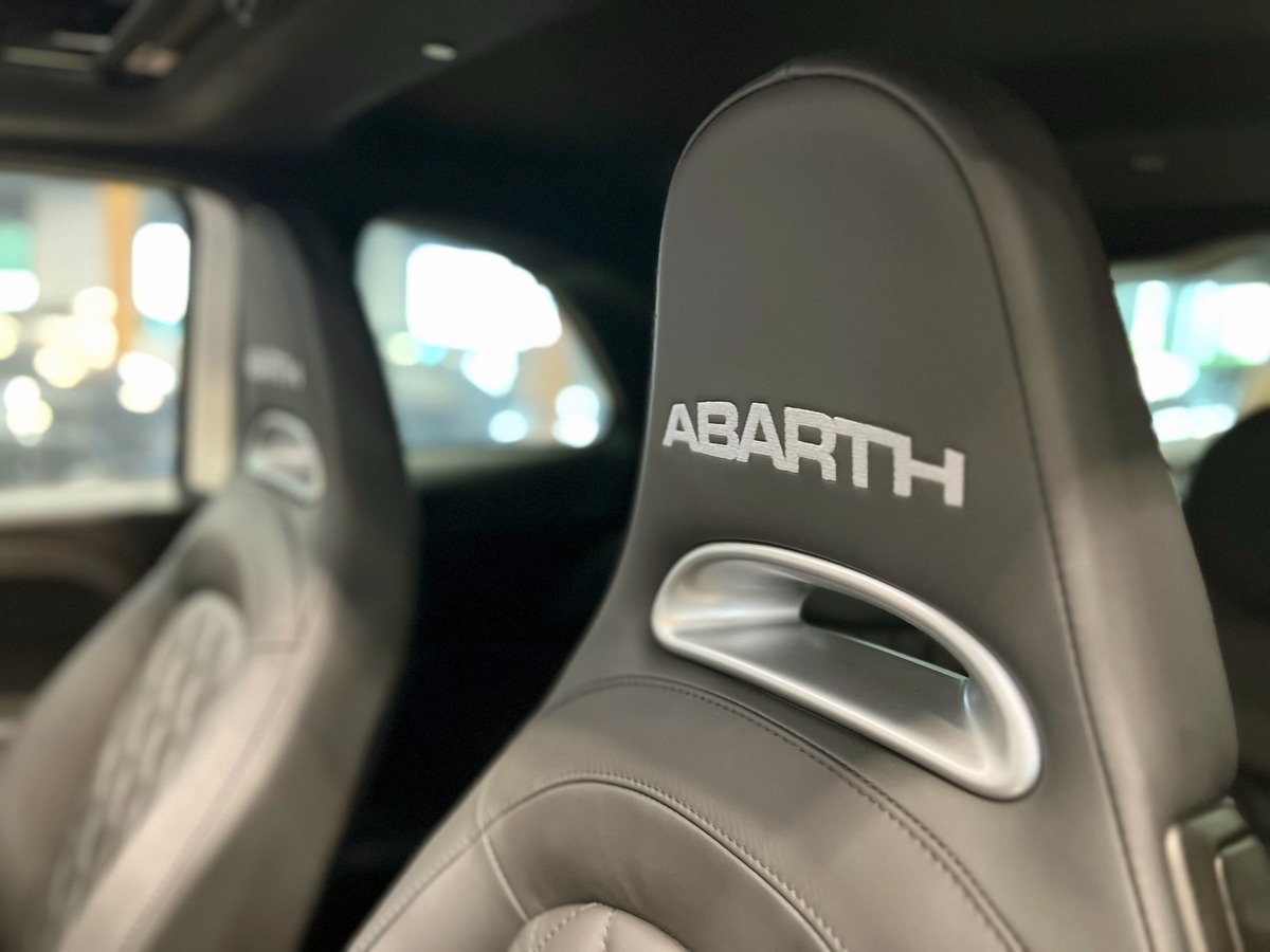 Abarth 500 II 595 1.4 T-JET TURBO 165 TURISMO + TO