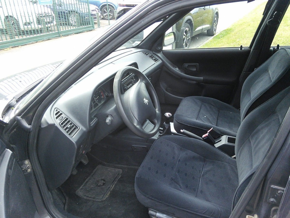 Peugeot 306 1.6 90cv boulevard CLIM