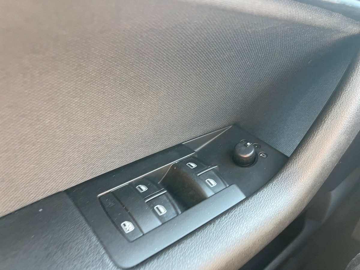 Audi A3 Phase 2 Sportback 1.6 TDi S-Tronic7 105 ch Boîte automatique