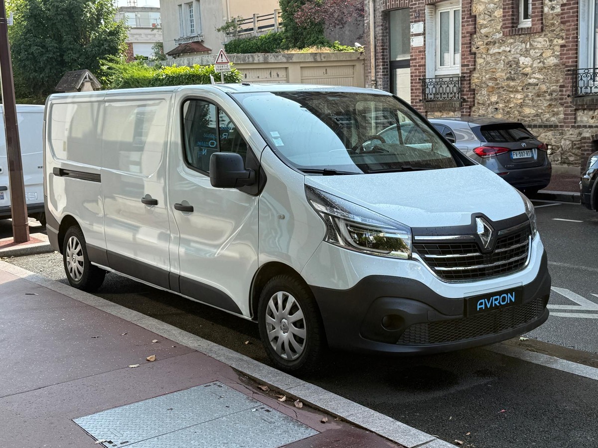RENAULT Trafic III (2) FOURGON L2H1 2.0 DCI 1300 120
