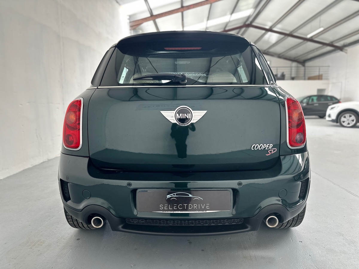 Mini Countryman D ALL4 143cv Pack Red Hot Chili
