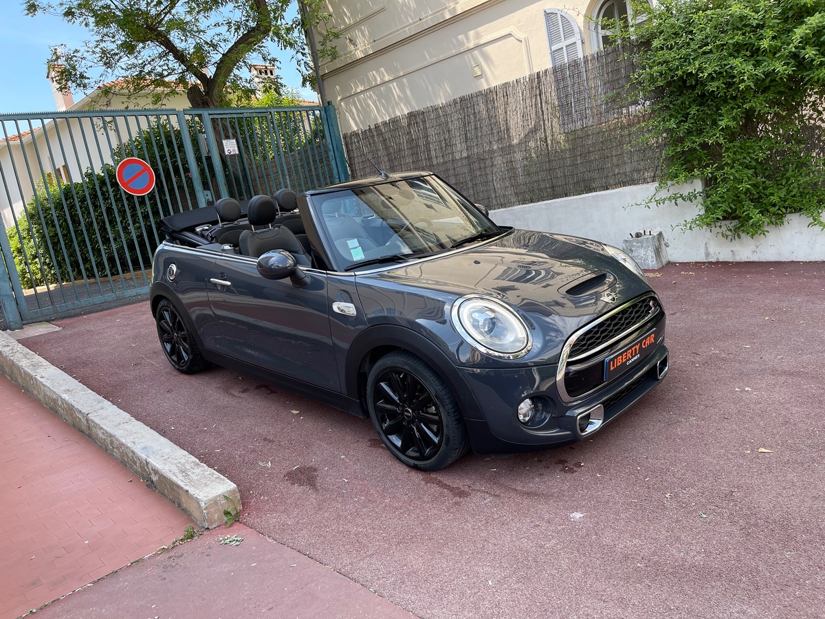 Mini Cabrio cooper s 192 CV / Jantes Noires/