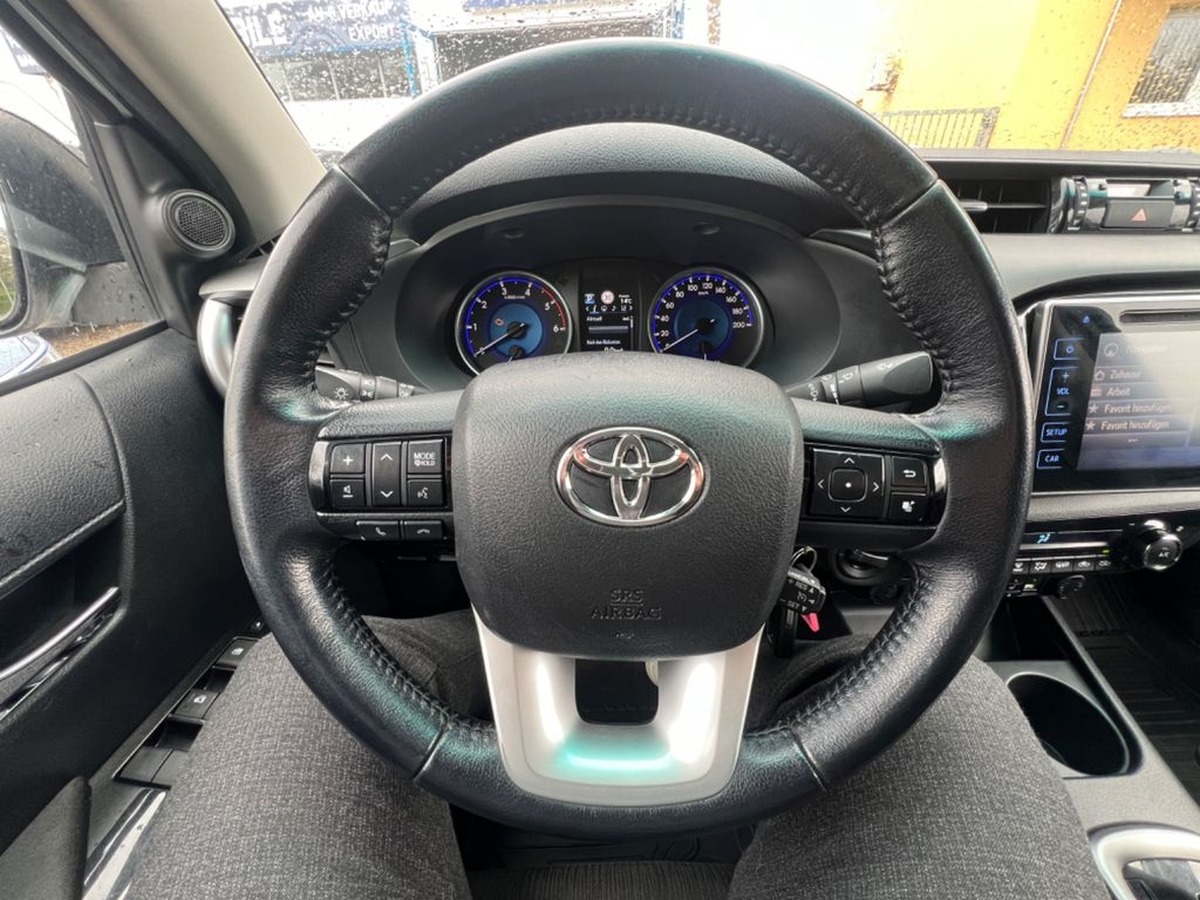 Toyota Hilux D4D 150ch Double Cabine Confort .