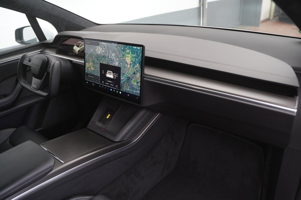 Tesla Model X Plaid 100 kWh 6 places