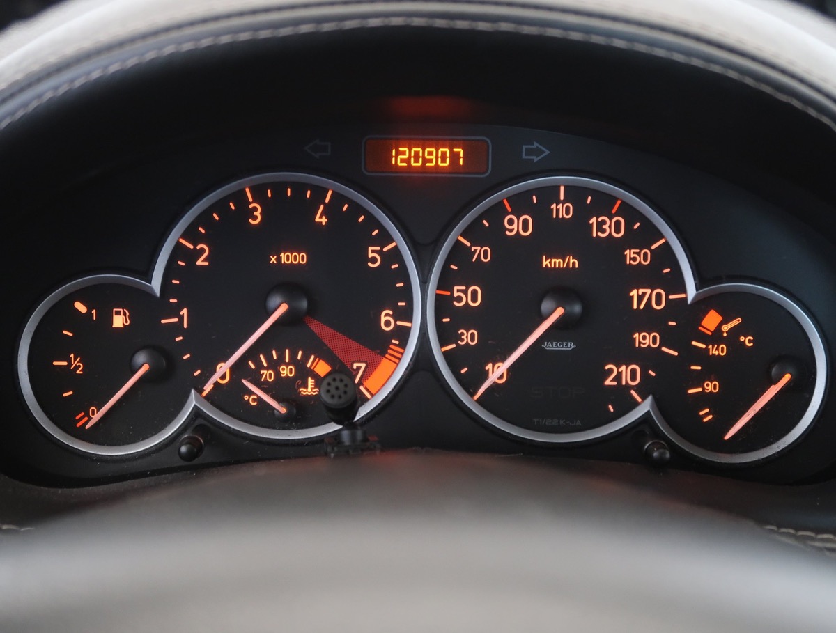 Peugeot 206 CC R.G 1.6 16v rc line