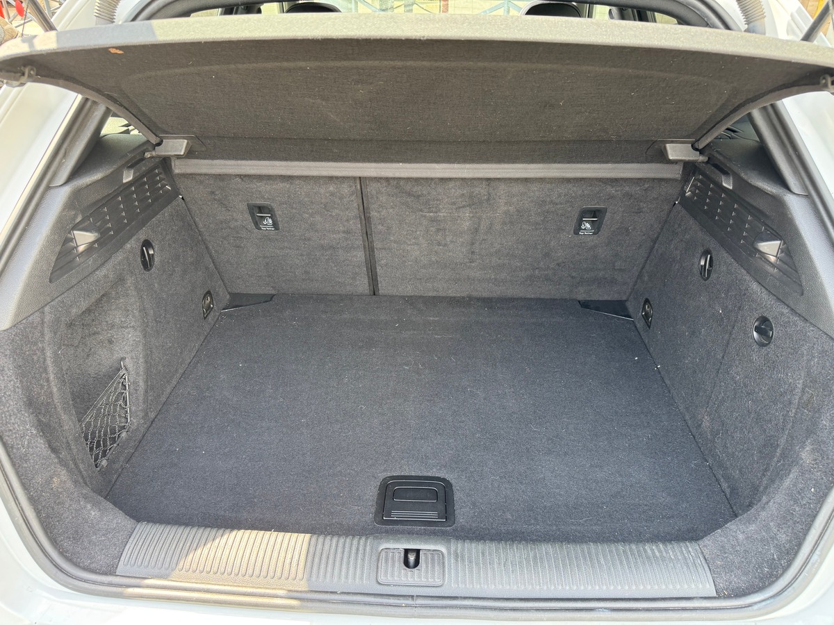 Audi A3 Sportback Sline 8V 1.8 TFSi S-Tronic7 180 cv - Boîte auto - Toit Ouvrant