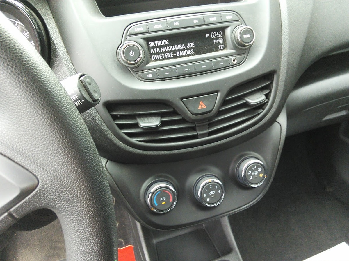 Opel Karl 1.0 73 EDITION PACK CONFORT CLIM