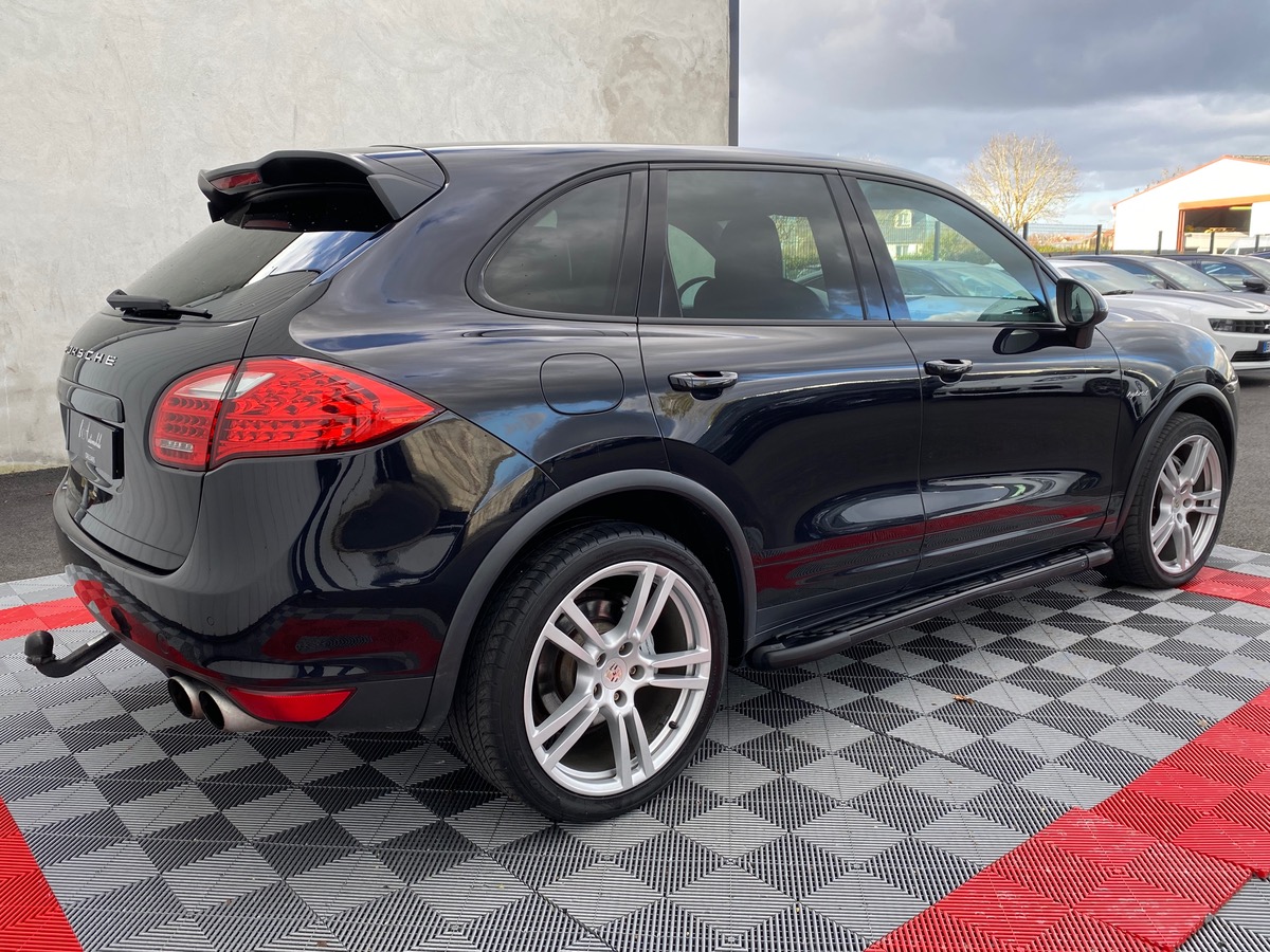 Porsche Cayenne S HYBRID 380 BOSE/CAM/ATTELAGE a