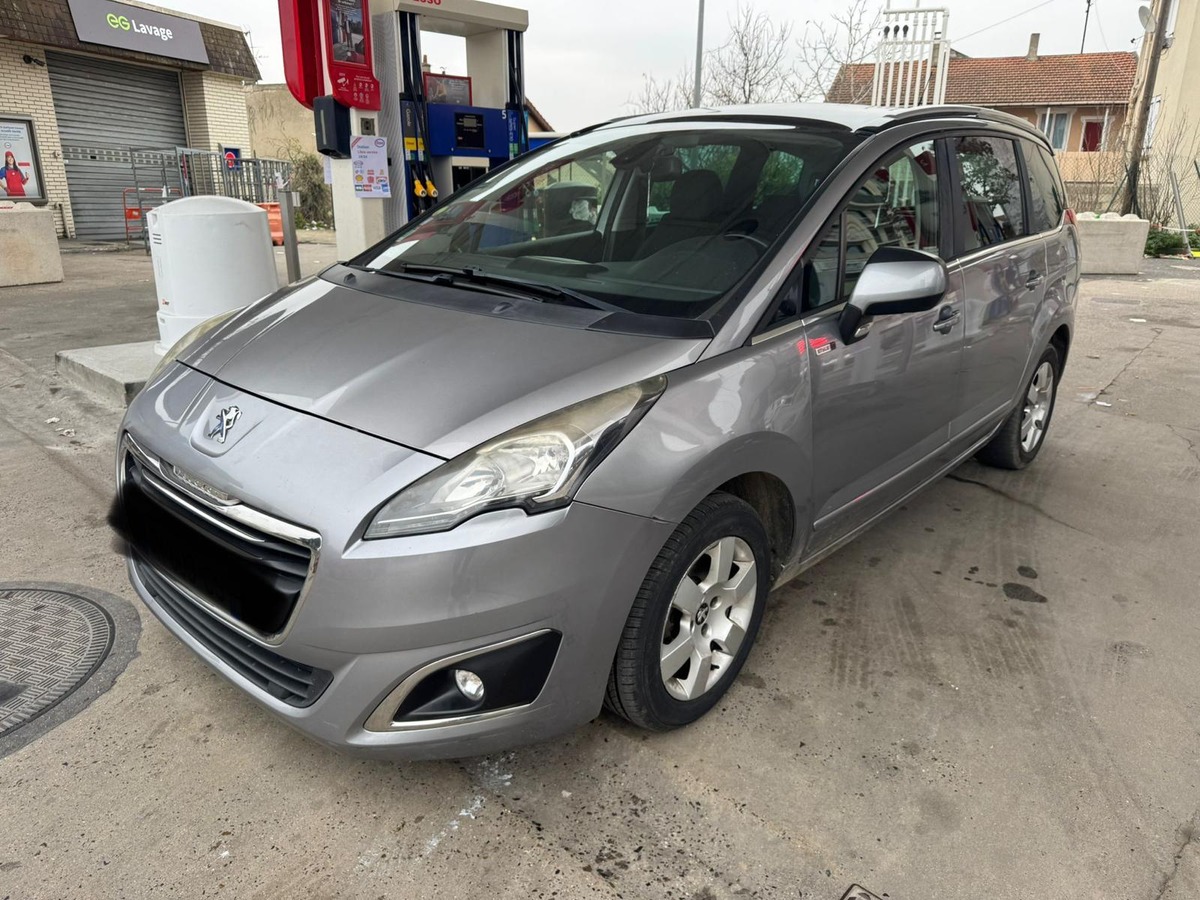 Peugeot 5008 1ERE MAIN EMBRAYAGE NEUF 7 PLACES SUIVI FACTURE TO