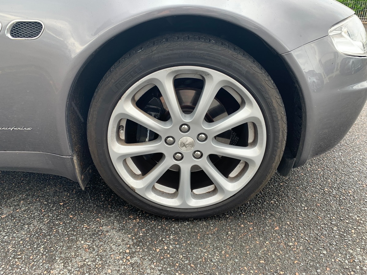 Maserati Quattroporte 4.2