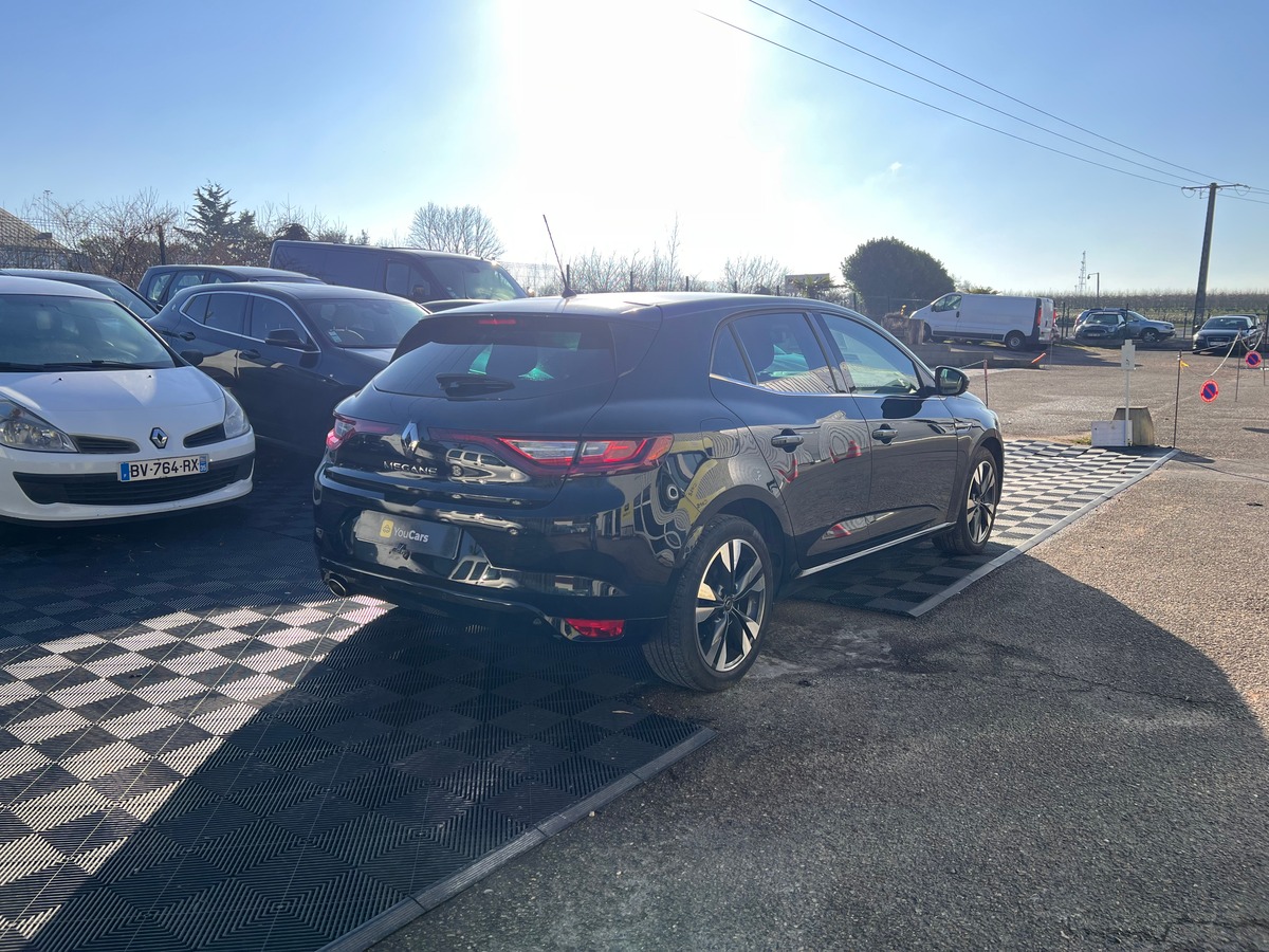 RENAULT Megane IV INTENS 1.3 TCe 140 cv Boîte auto - ENTRETIEN COMPLET - CAMERA DERECUL - CARPLAY