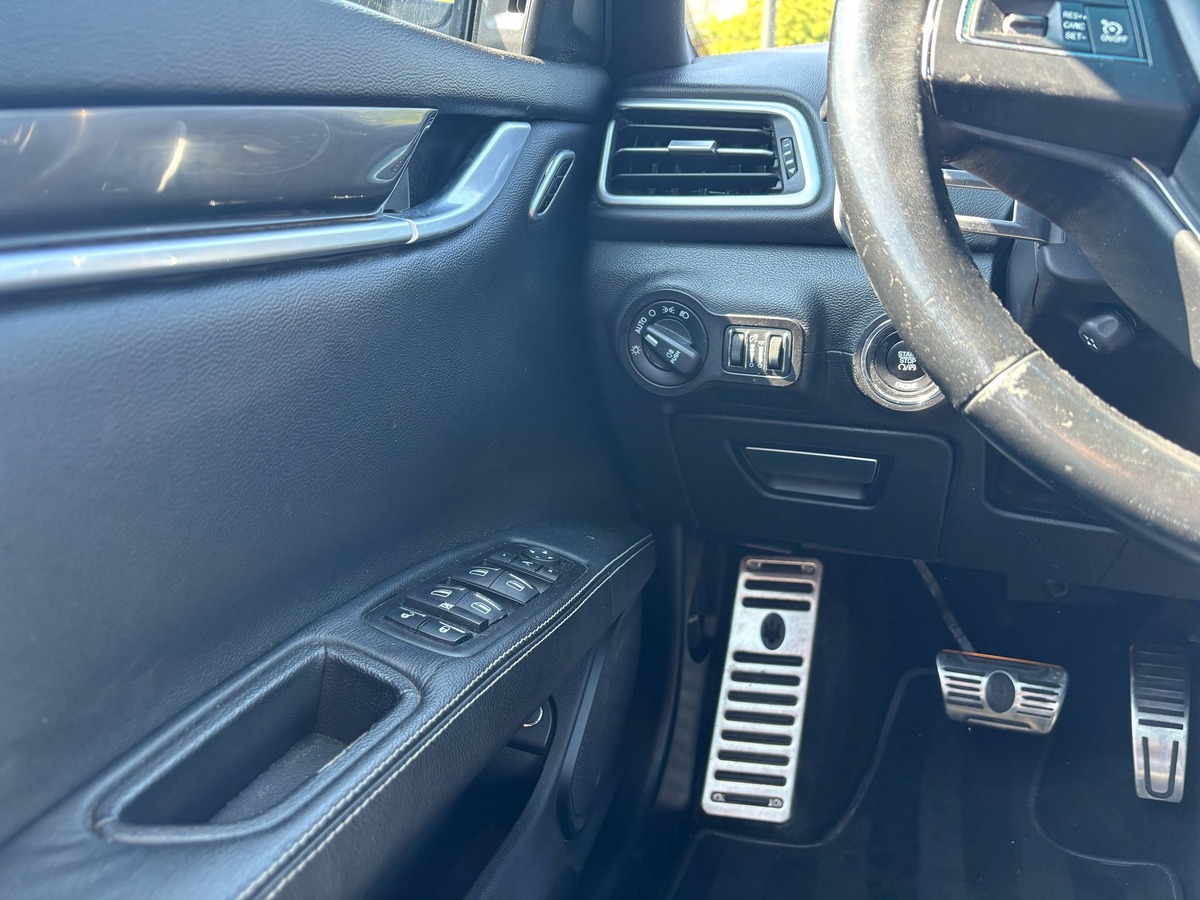 Maserati Ghibli 3.0 V6 275 BVA - Révisée