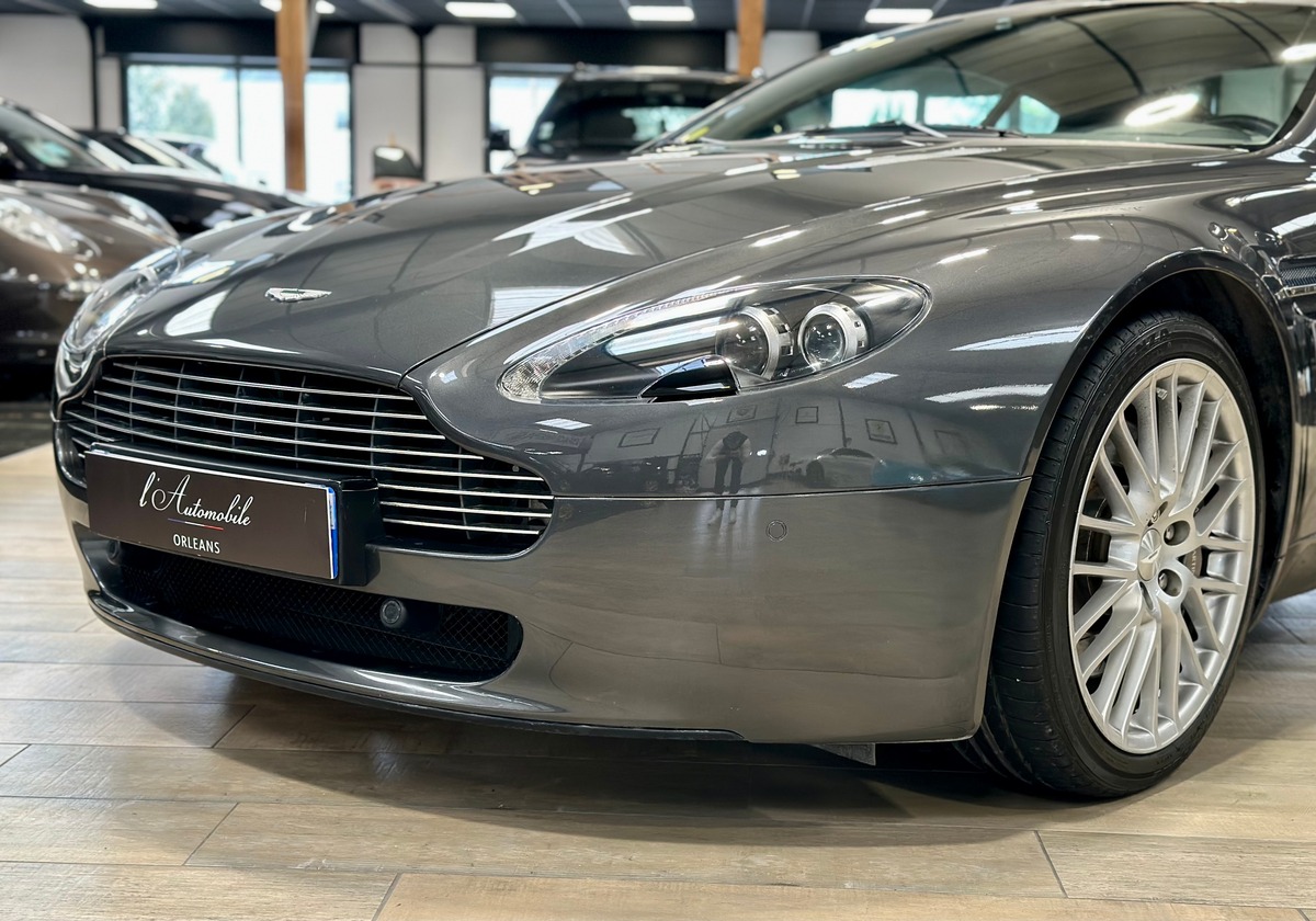 Aston Martin V8 Vantage 4.7 426 cv Sportshift BVS 7 FRANCE